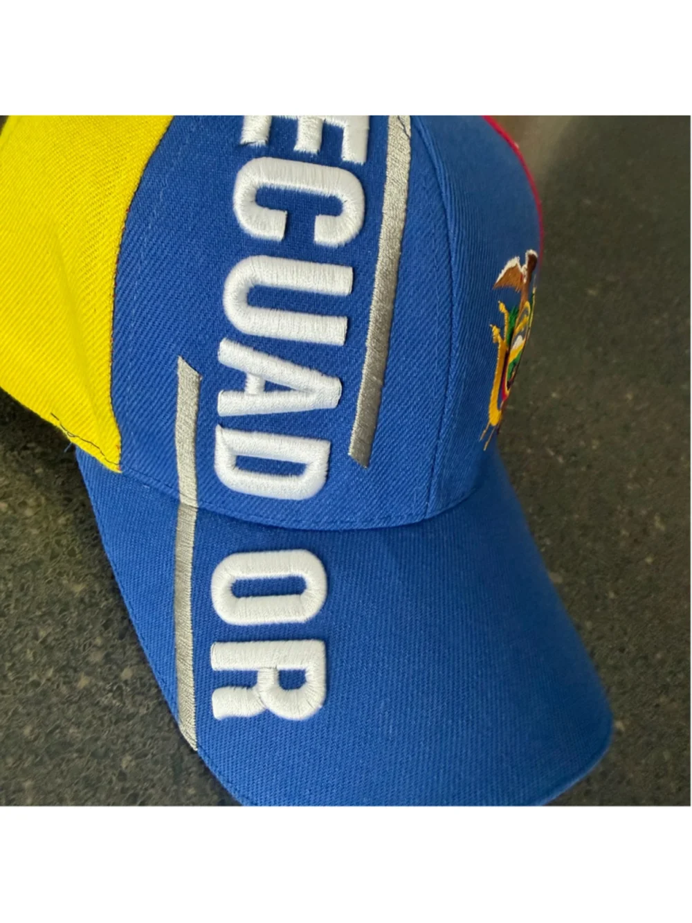Ecuador Tricolor
Embroidered Baseball
Flag Shield Cap New Cup
World 2026 - Picture 2 of 10